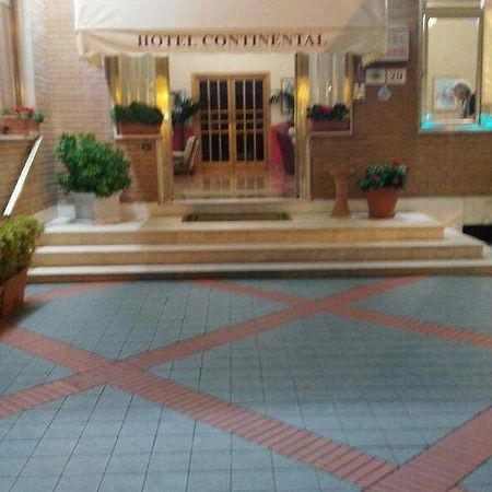 Hotel Continental フィウッジ エクステリア 写真